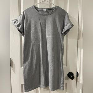 Old Navy // grey ruffle sleeve dress